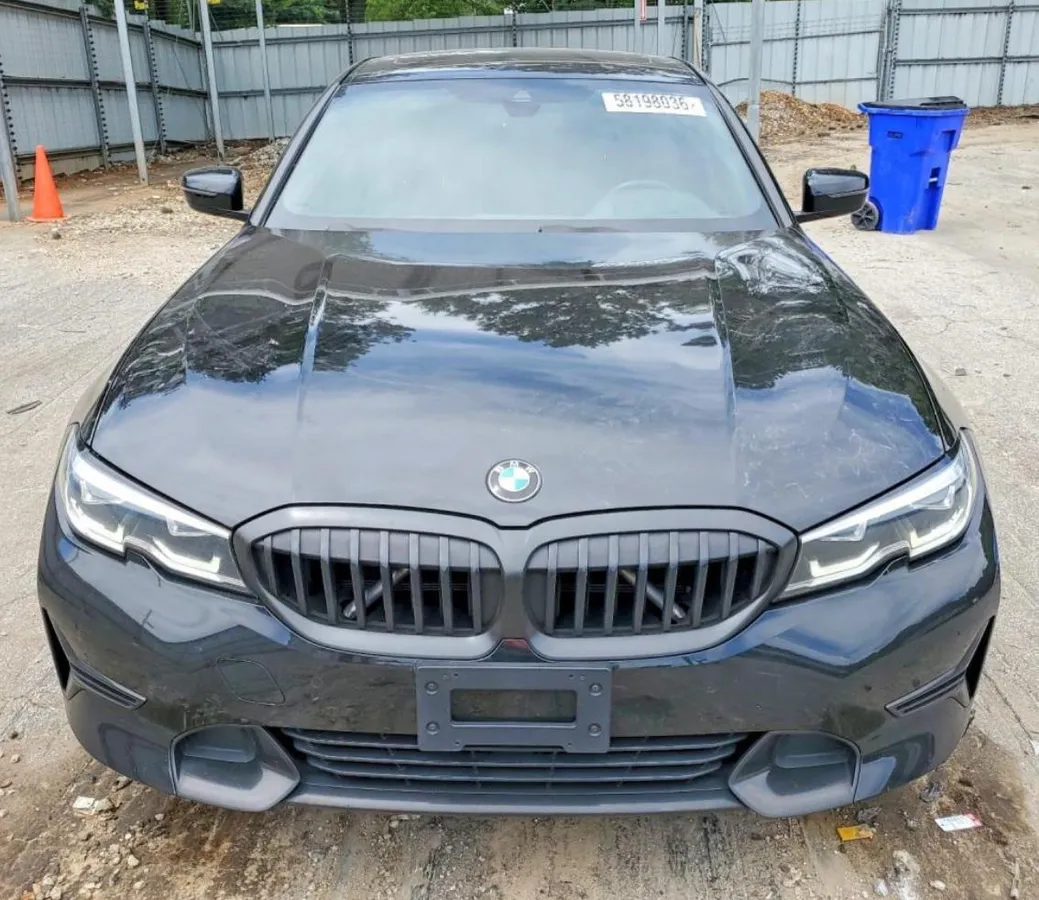 BMW 330XI 2019