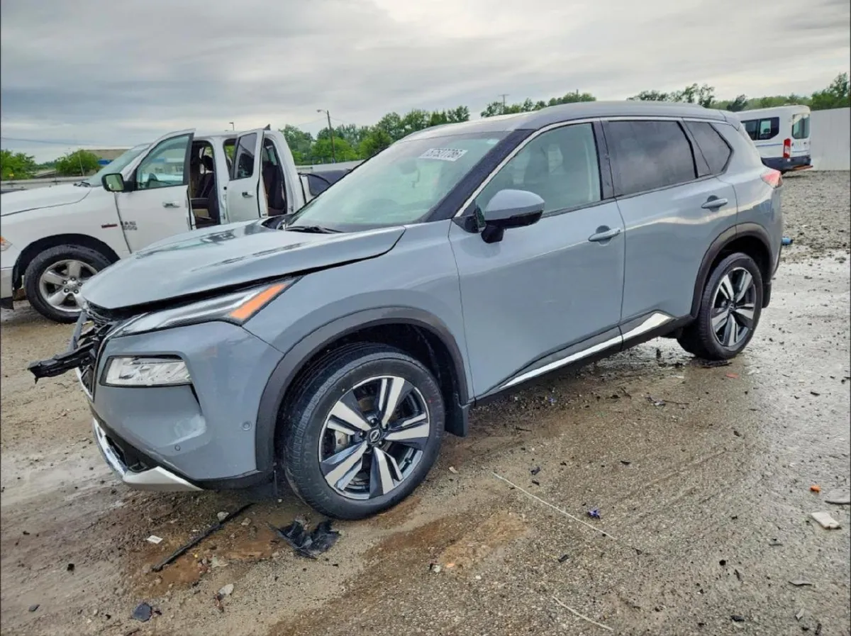 NISSAN ROGUE PLATINUM AWD 2023