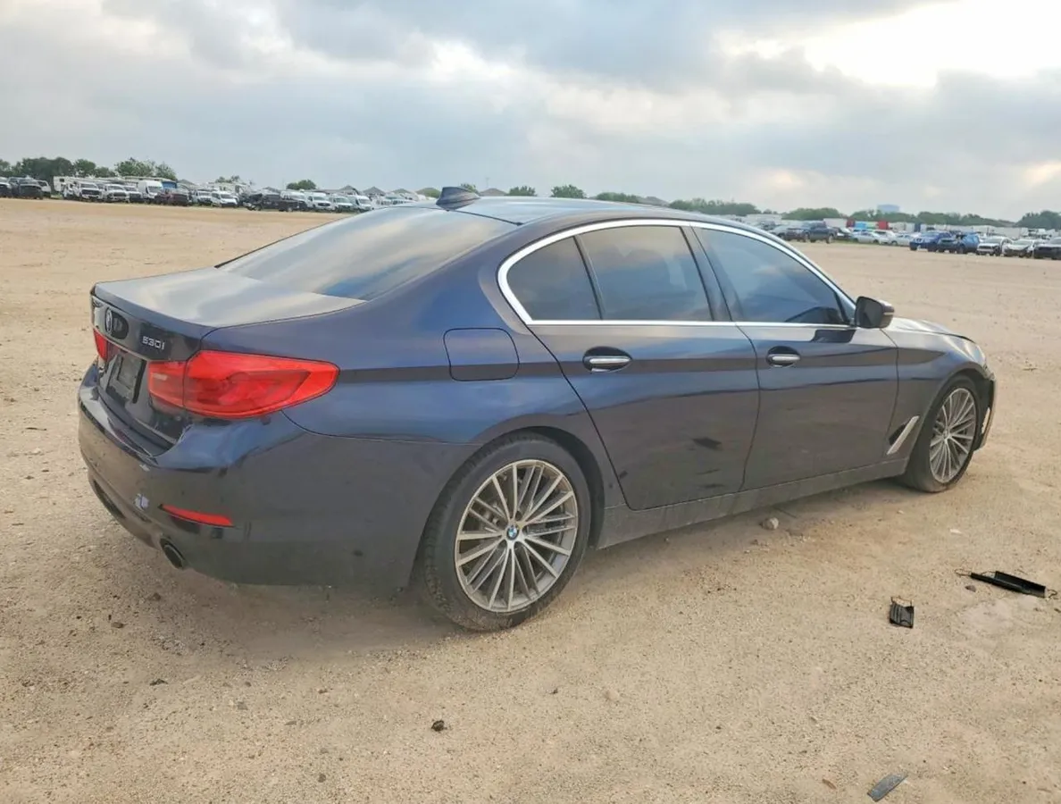 BMW 5 SERIES 5-SERIES G30 2017