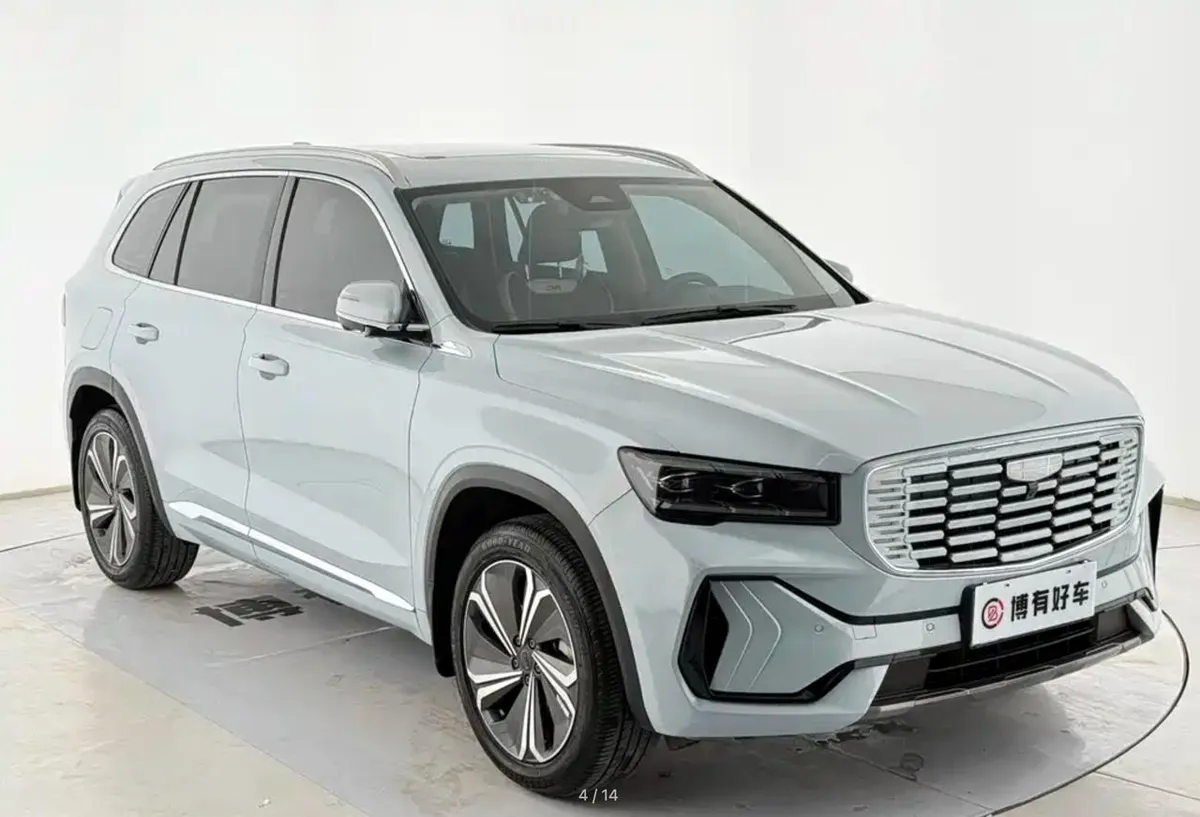GEELY MONJARO 2022