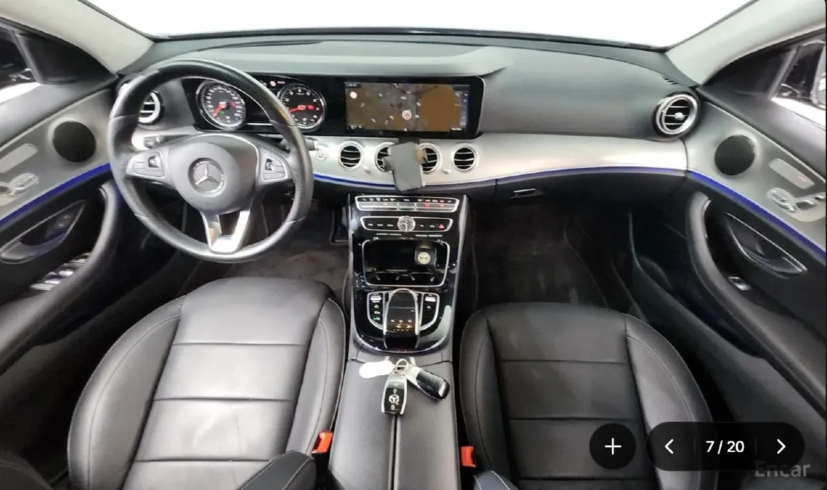 MERCEDES-BENZ E200-AVANTGARDE 2016