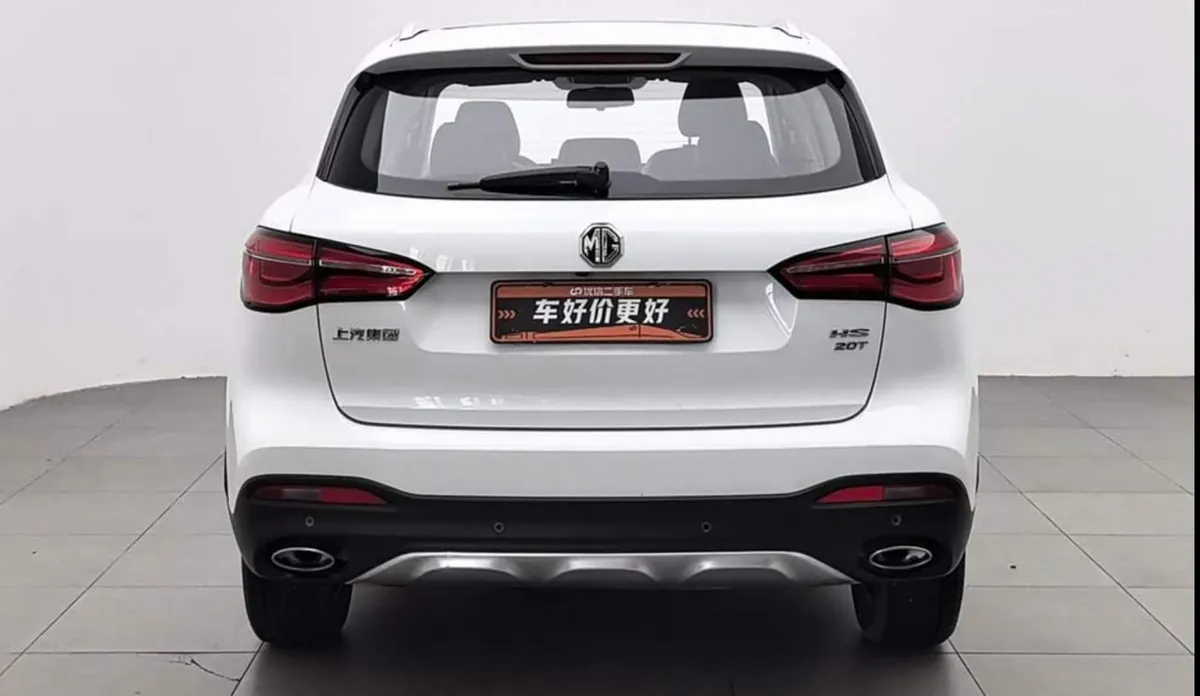 MG HS 20T LUXURY 2022