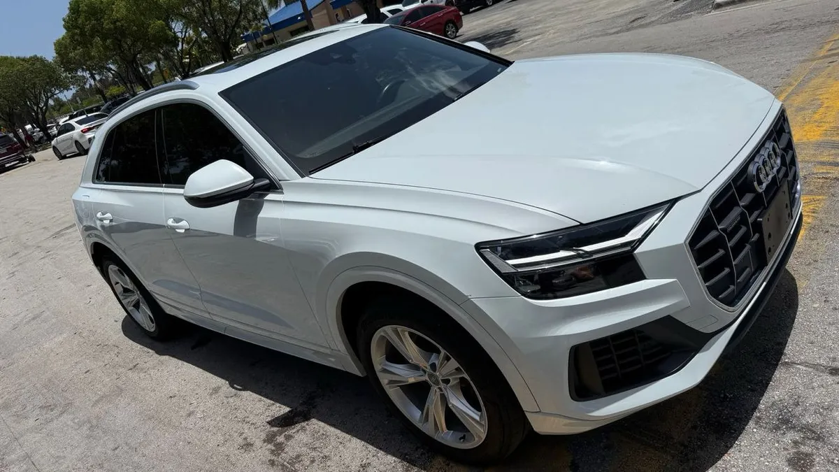 AUDI Q8 PREMIUM 2019