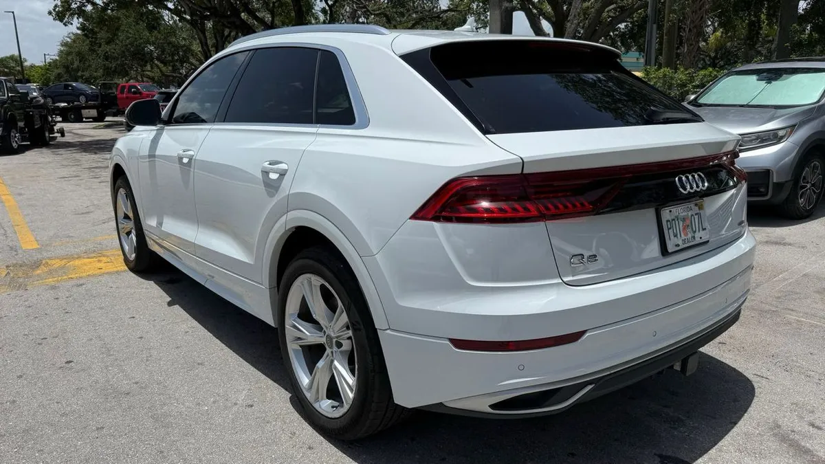 AUDI Q8 PREMIUM 2019