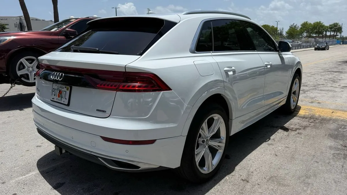 AUDI Q8 PREMIUM 2019