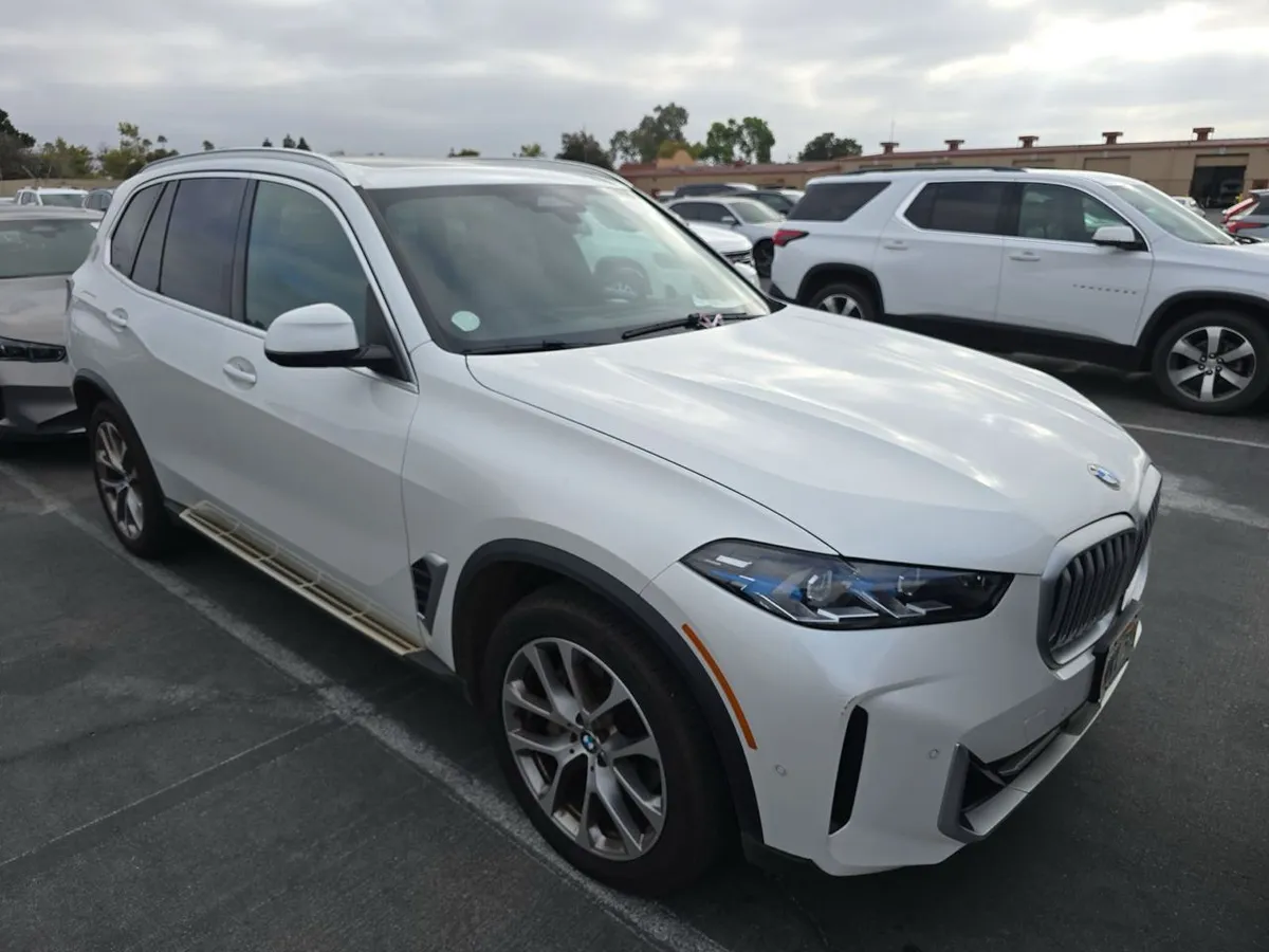 BMW X5 SPORTS ACTIVITY VEHICLE 2024