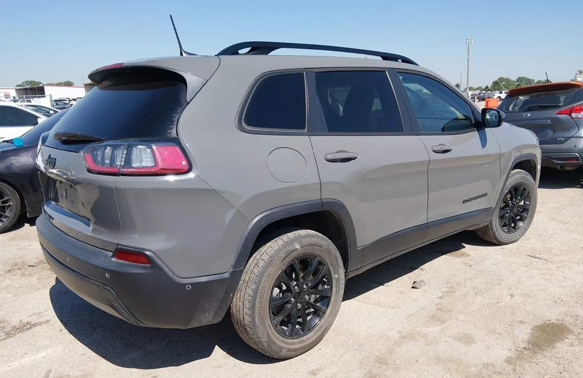 JEEP CHEROKEE ALTITUDE LUX 4X4 2023