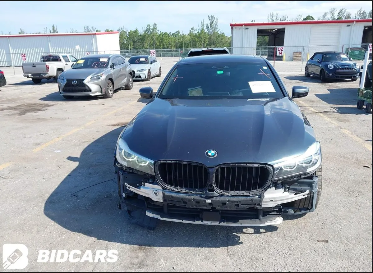 BMW 740I 2019