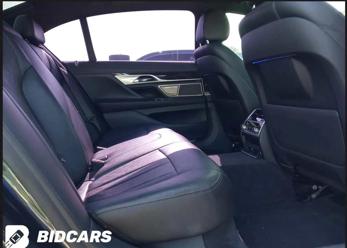 BMW 740I 2019