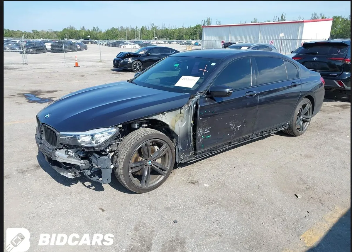 BMW 740I 2019