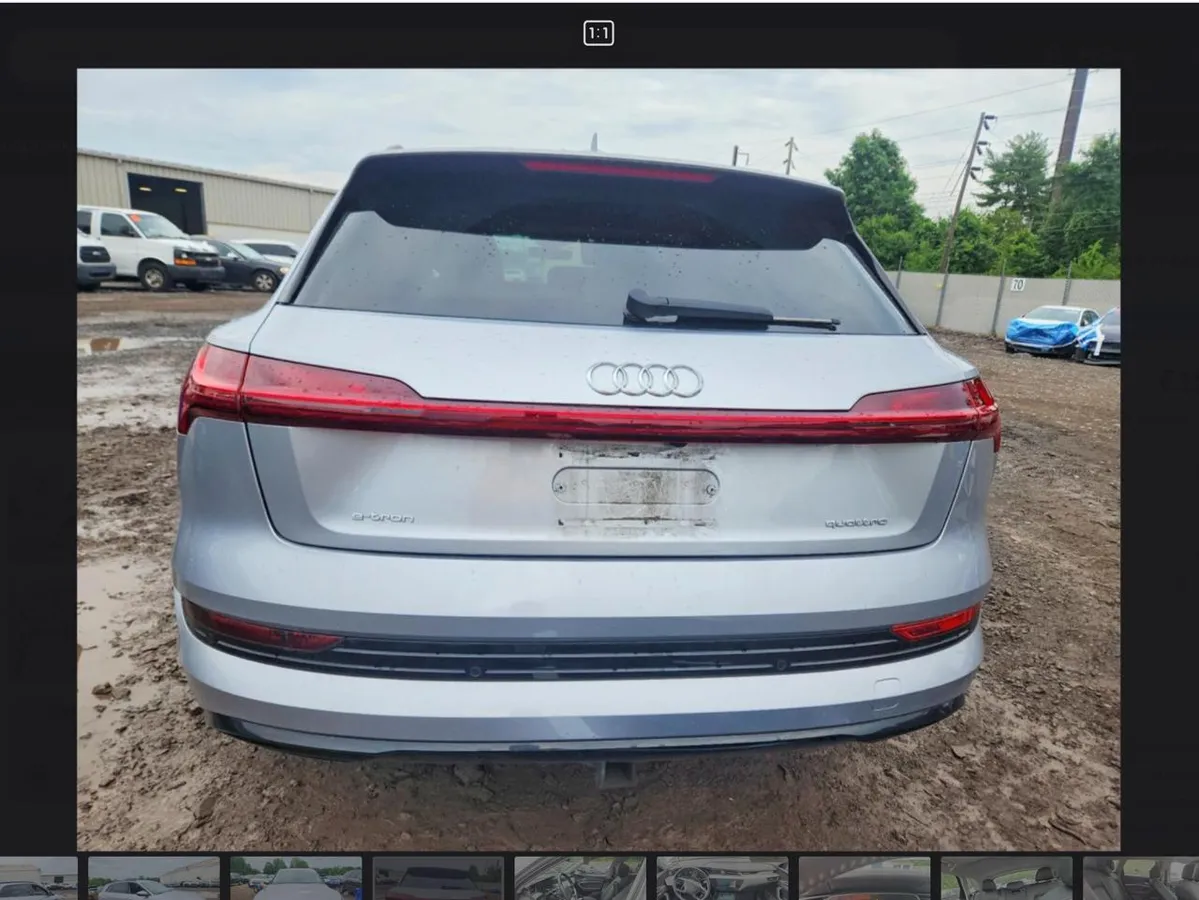 AUDI E-TRON PREMIUM PLUS 2023