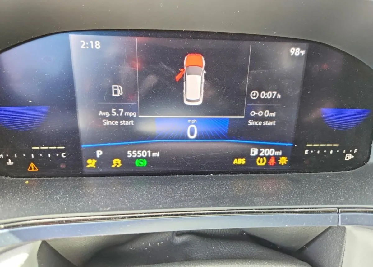 VOLKSWAGEN TAOS SE 2022