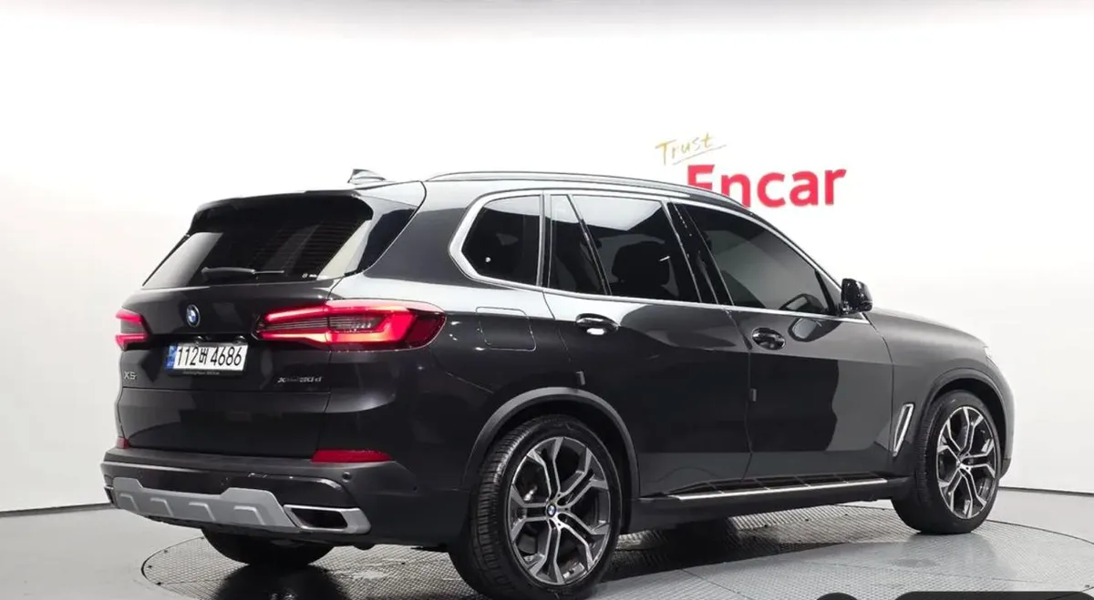BMW X5 XLINE (ВНЕШНИЙ ПАКЕТ РЕЙЛИНГИ АЛЮМИНИЕВЫЕ ВСТАВКИ) 2022