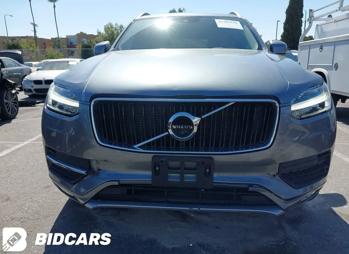 VOLVO XC90 T6 MOMENTUM 2018