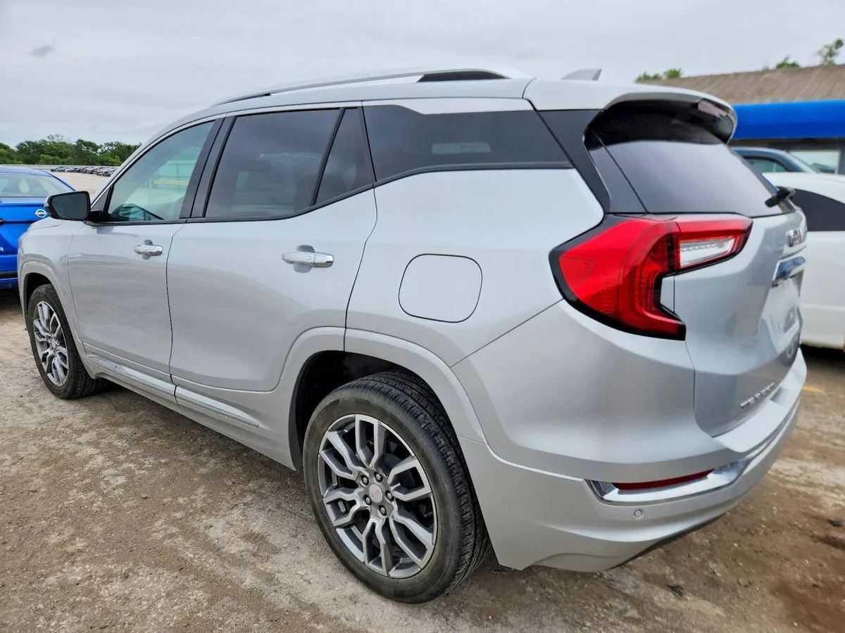 GMC TERRAIN DENALI 2022