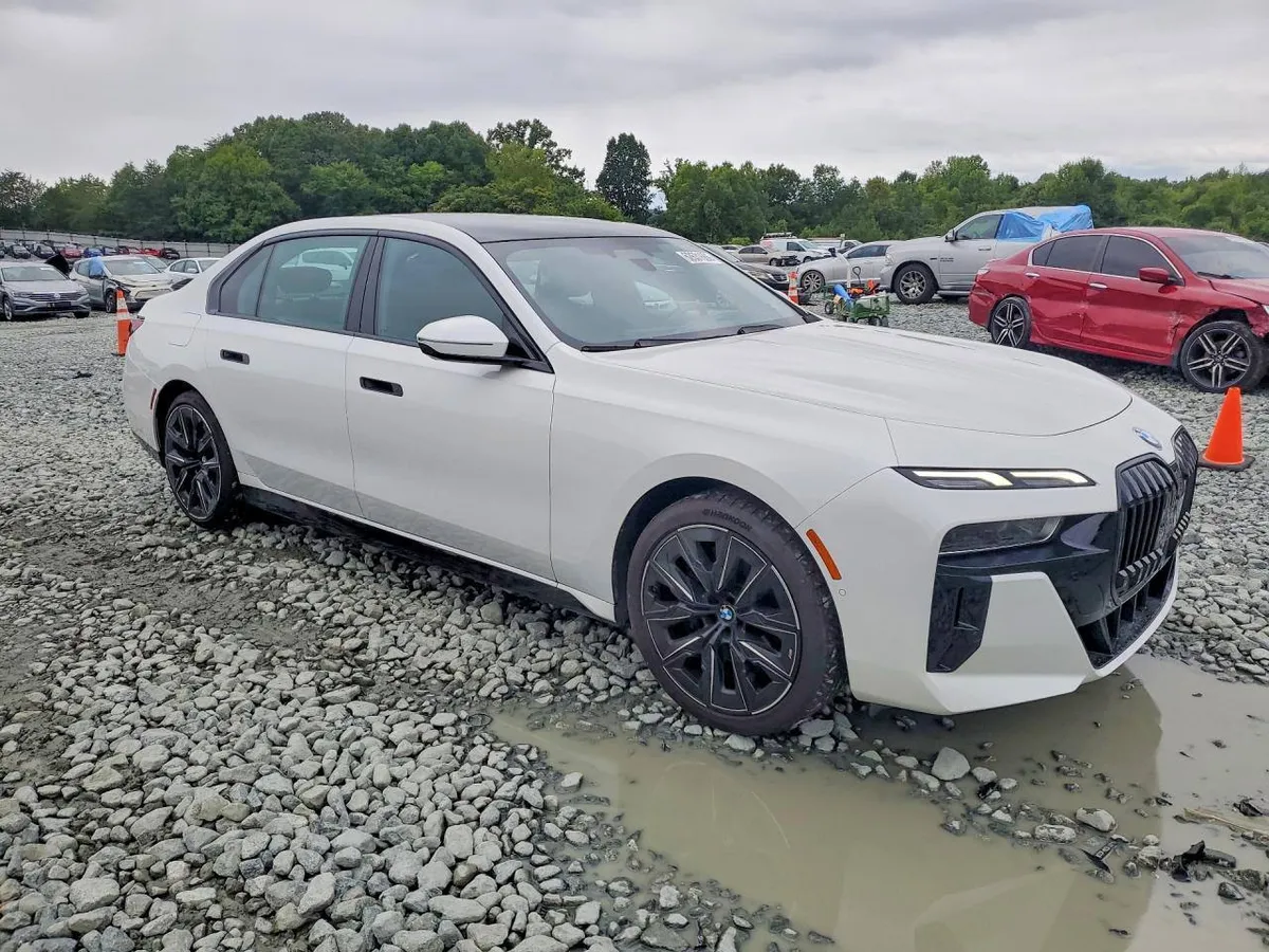 BMW 740 I 2023