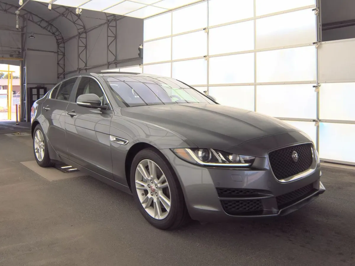 JAGUAR XE PREMIUM 2019