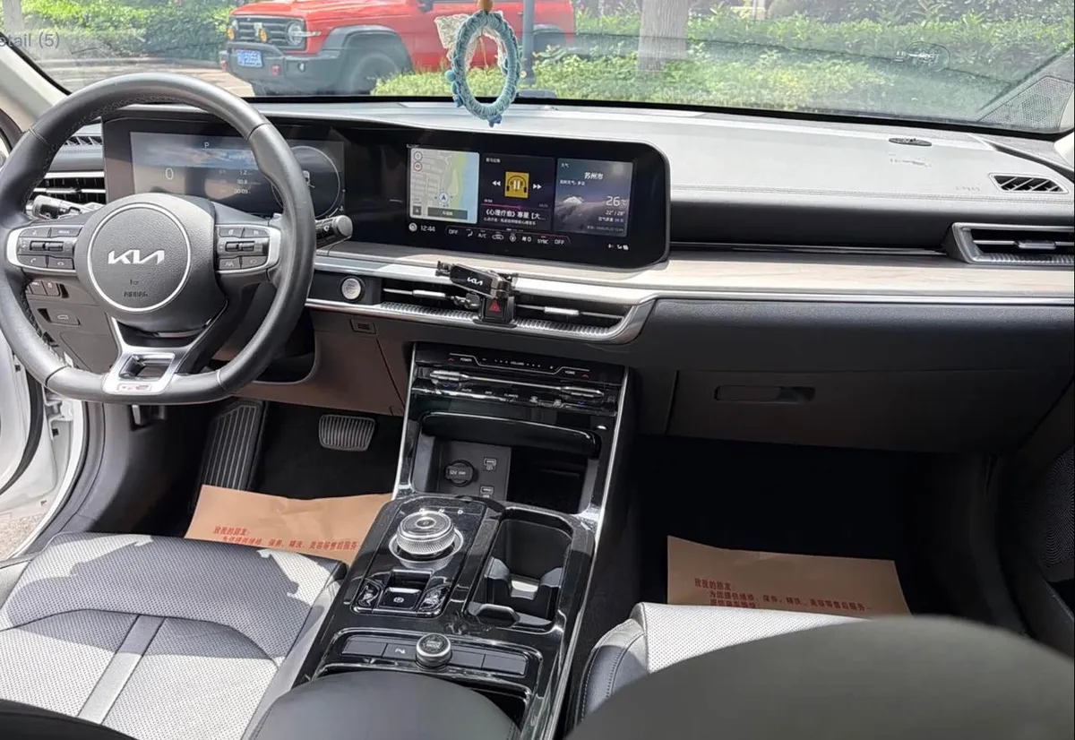 KIA K5 REFRESH МОЩНЫЙ ТОП-МОТОР 2.0Т (ИНДЕКС 380T) + КЛАССИЧЕСКИЙ АВТОМАТ (АКПП) 2022