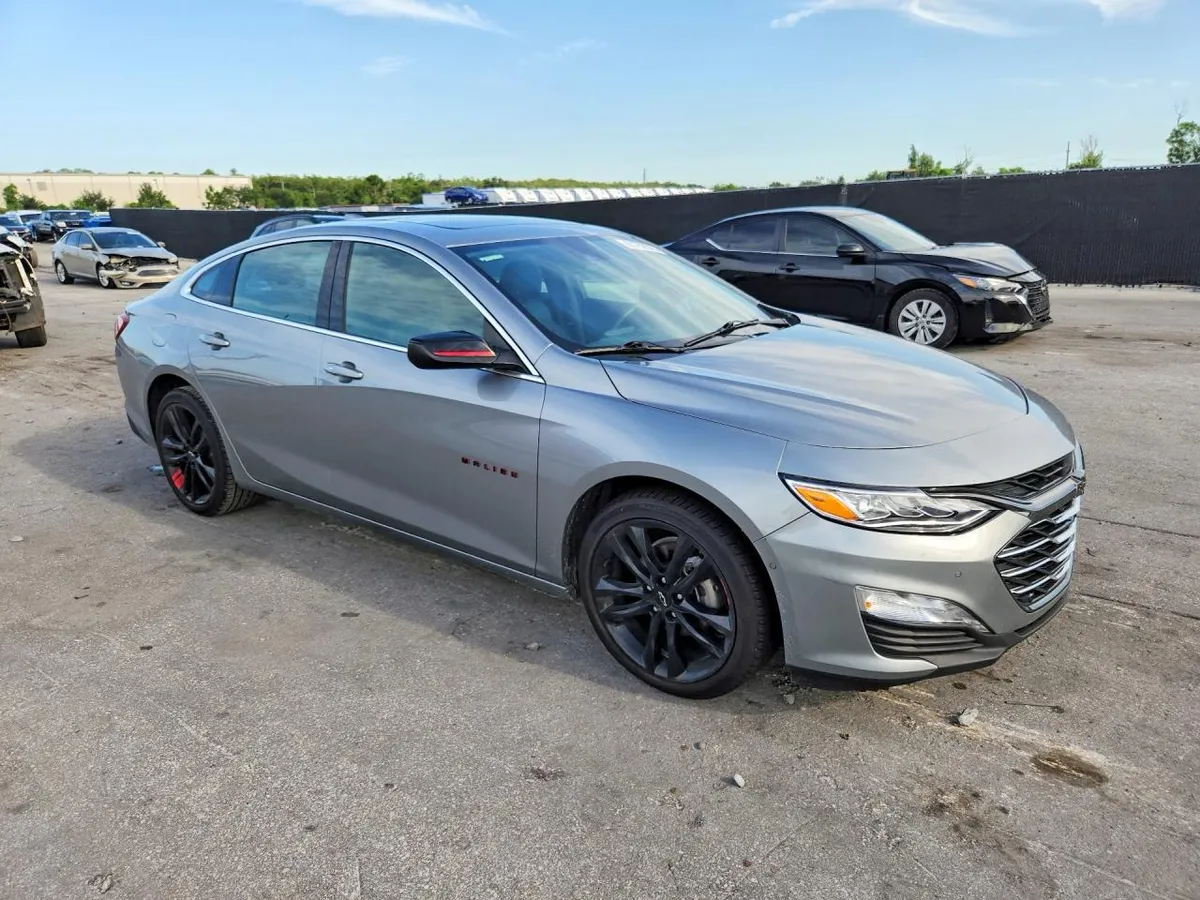 CHEVROLET MALIBU PREMIER 2025