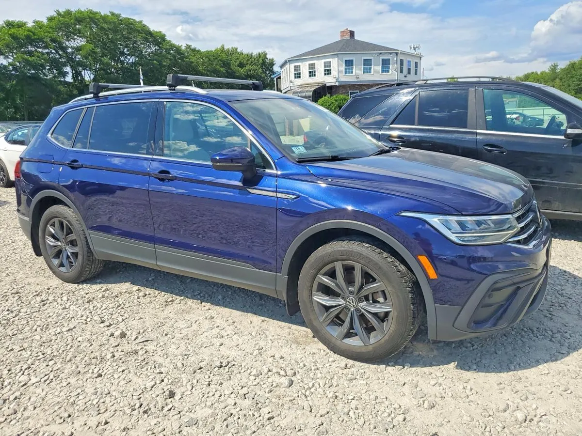 VOLKSWAGEN TIGUAN SE 2023