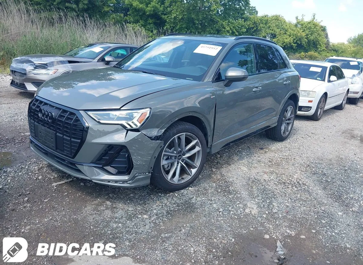 AUDI Q3 PREMIUM 45 TFSI S LINE QUATTRO TIPTRONIC 2024