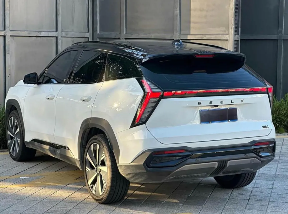GEELY BOUE L 2023