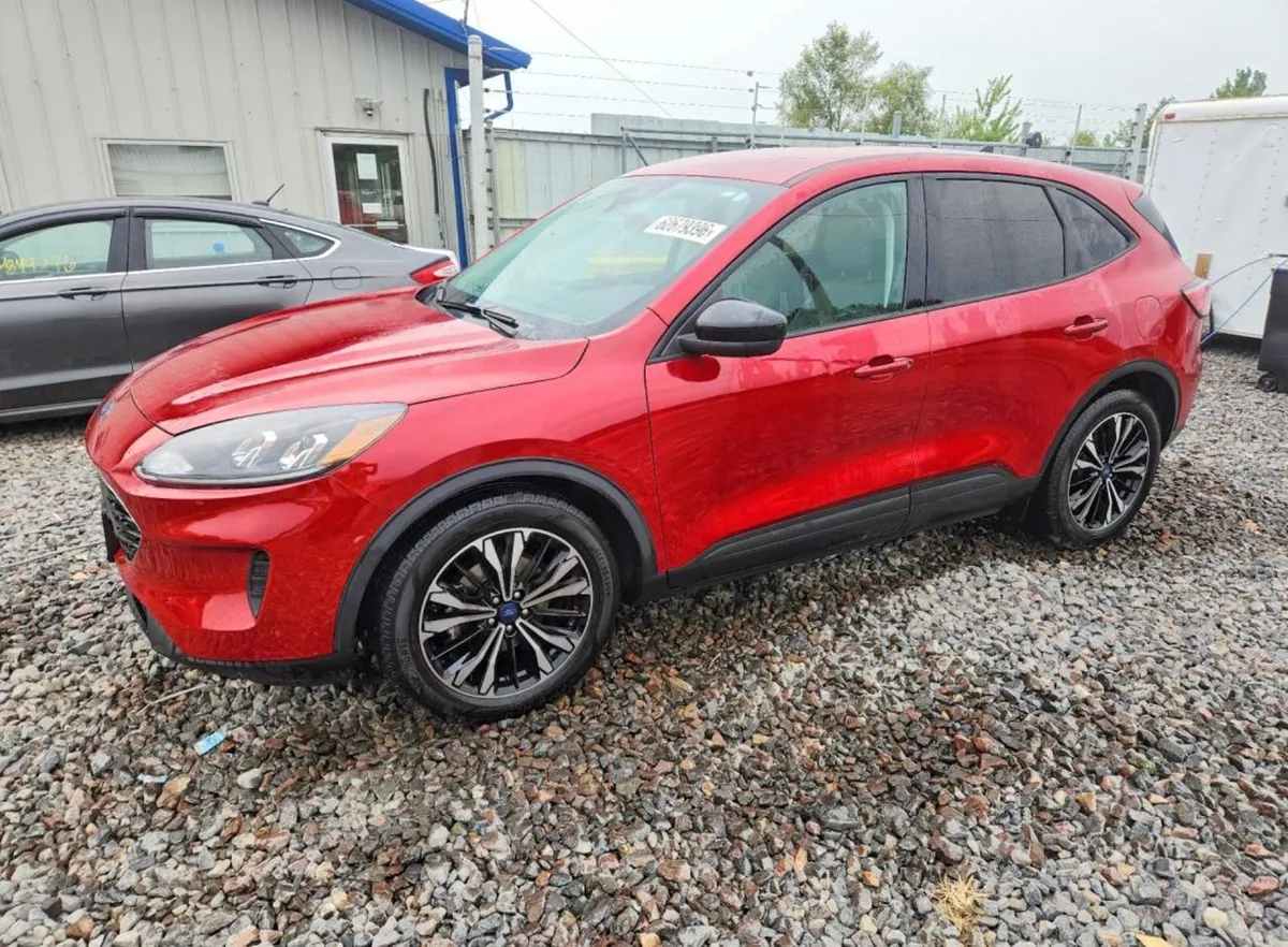 FORD ESCAPE SE 2022