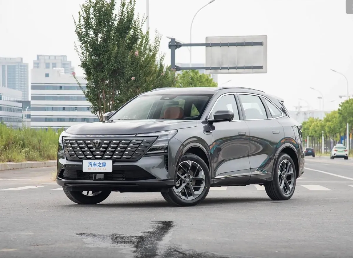 CHANGAN CS75 PLUS 2026