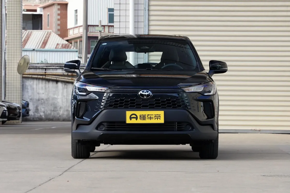 TOYOTA COROLLA CROSS LUXURY 2026