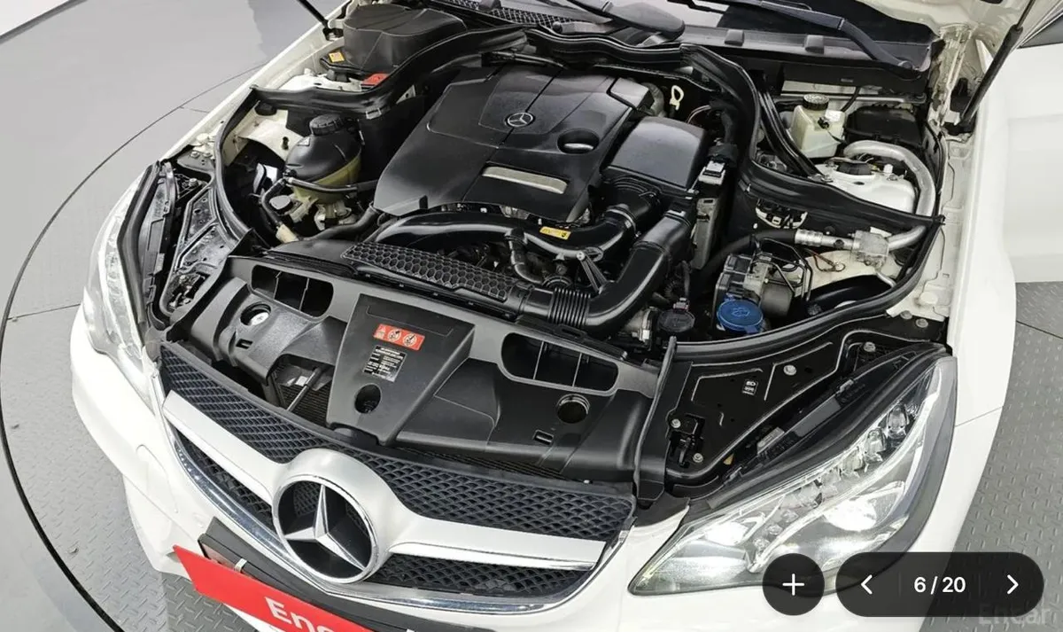 MERCEDES-BENZ E200 2015