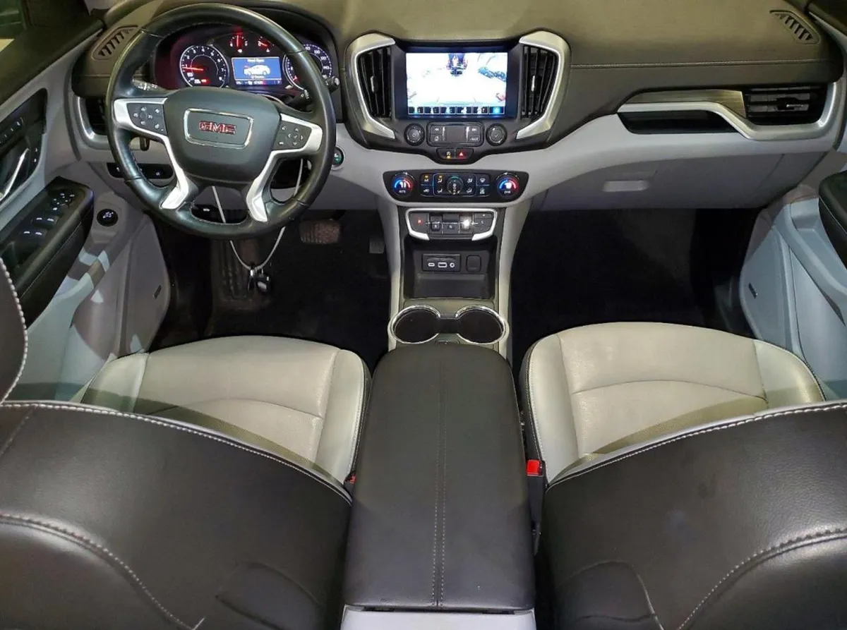 GMC TERRAIN SLT 2023