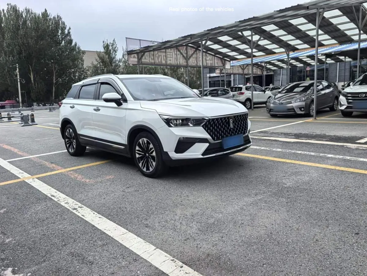 BESTUNE T77 LUXURY 2026