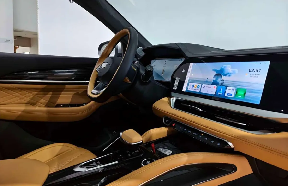 GEELY XINGYUE L 2024