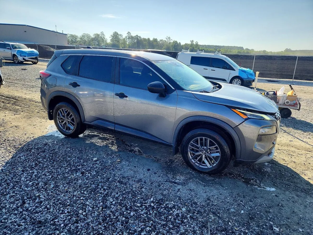 NISSAN ROGUE 2023