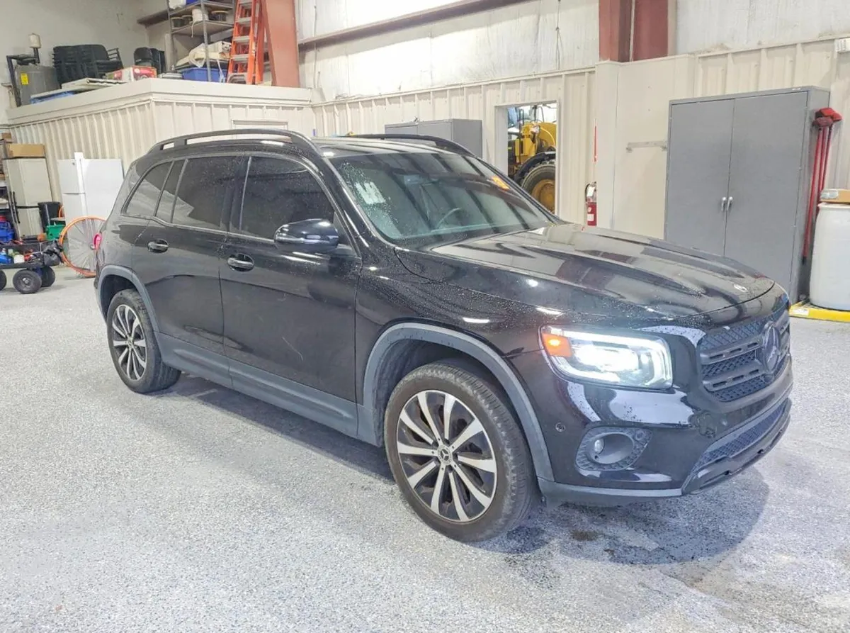 MERCEDES-BENZ GLB-CLASS 250 2022