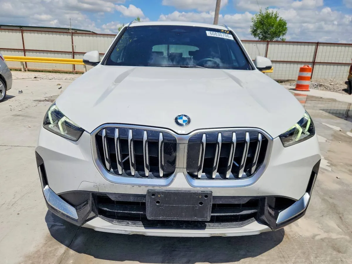 BMW X1 XDRIVE28I 2024