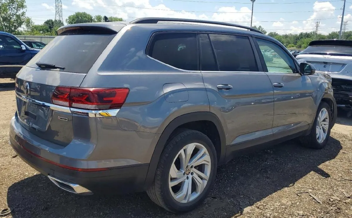 VOLKSWAGEN ATLAS SE 2022