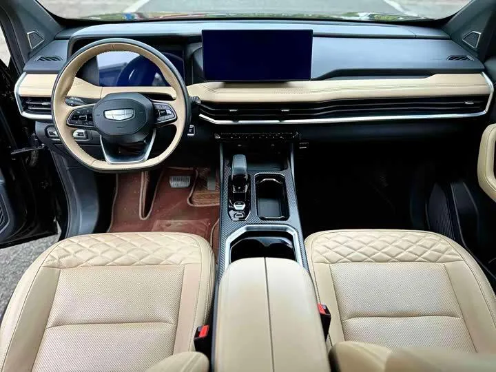 GEELY HAOYUE L FLAGSHIP EDITION 2024