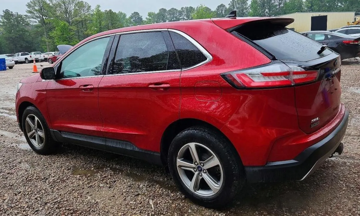 FORD EDGE SEL 2022