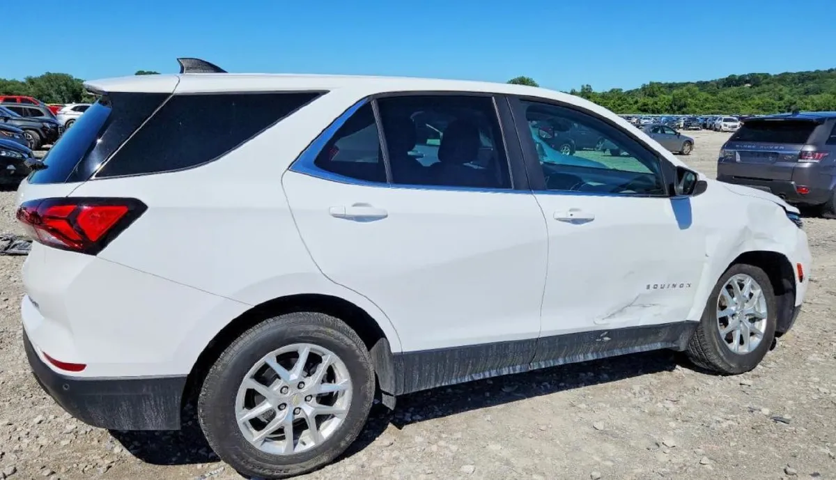 CHEVROLET EQUINOX LT 2023