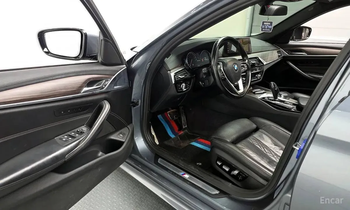 BMW 5 SERIES 2017