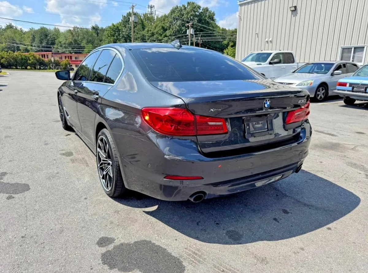 BMW 5 SERIES 5-SERIES 530XI 2017