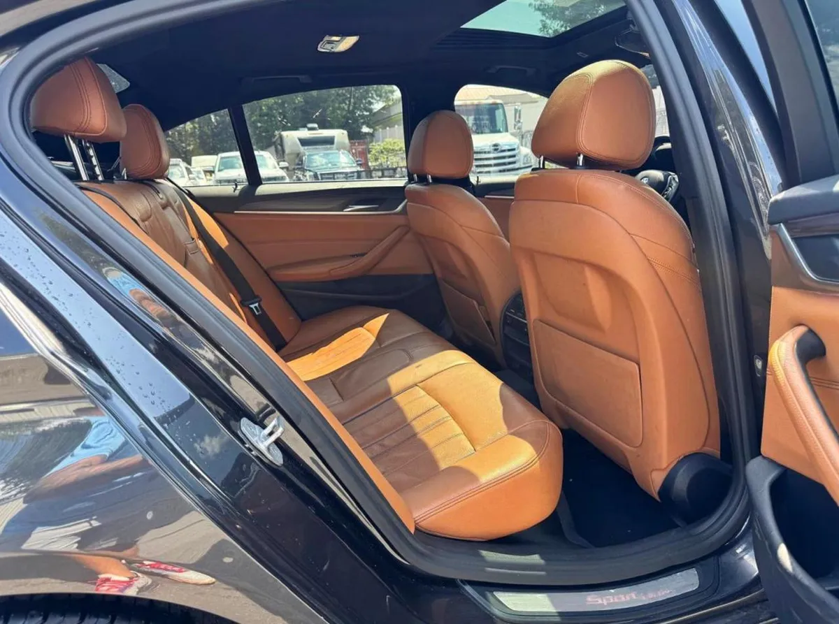 BMW 5 SERIES 5-SERIES 530XI 2017