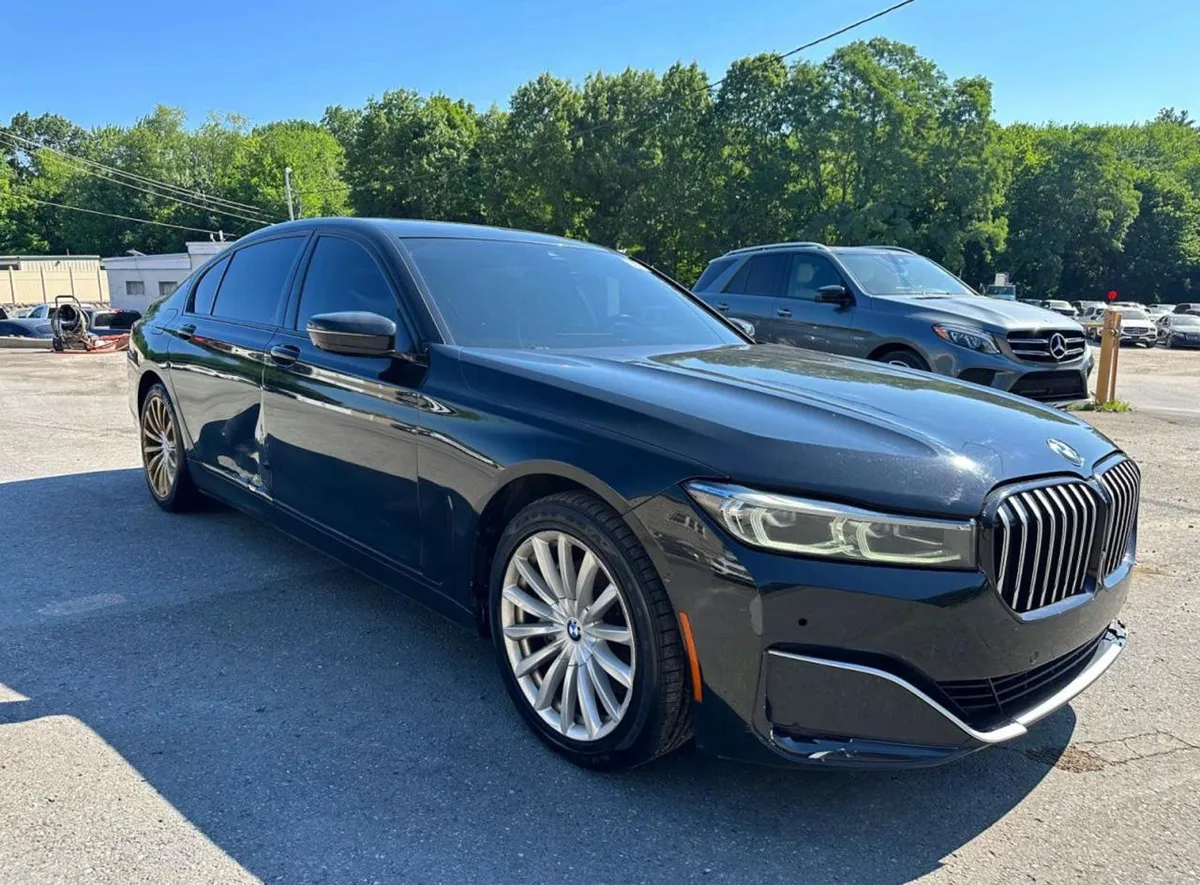BMW 7 SERIES 7-SERIES 740XI 2022