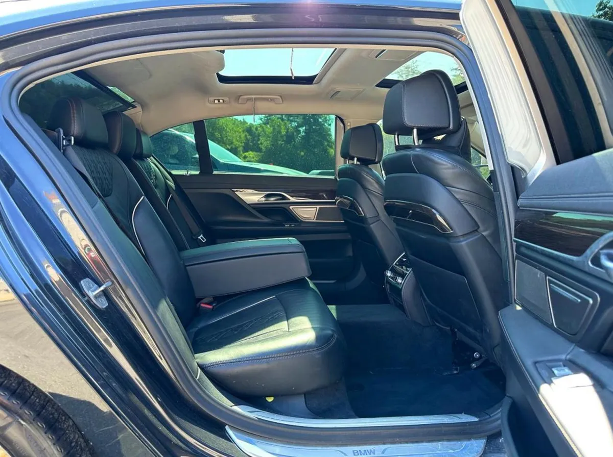 BMW 7 SERIES 7-SERIES 740XI 2022
