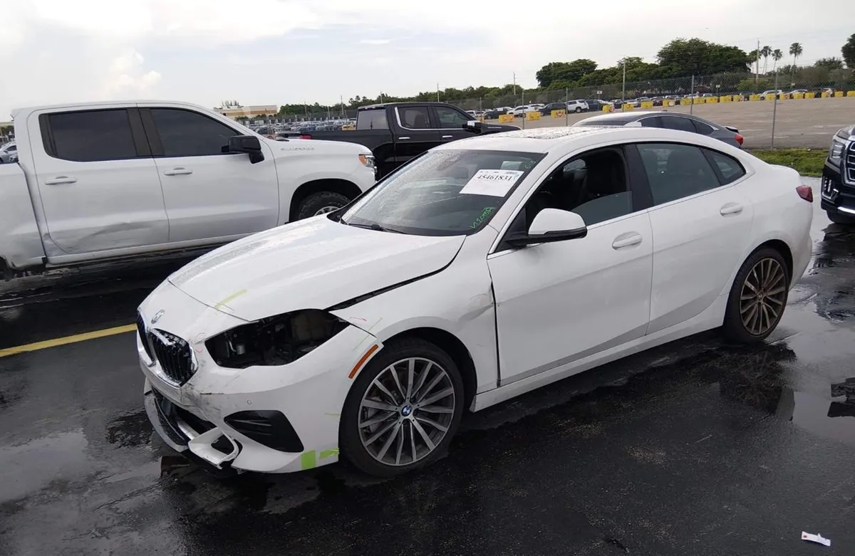 BMW 228I GRAN COUPE 2023