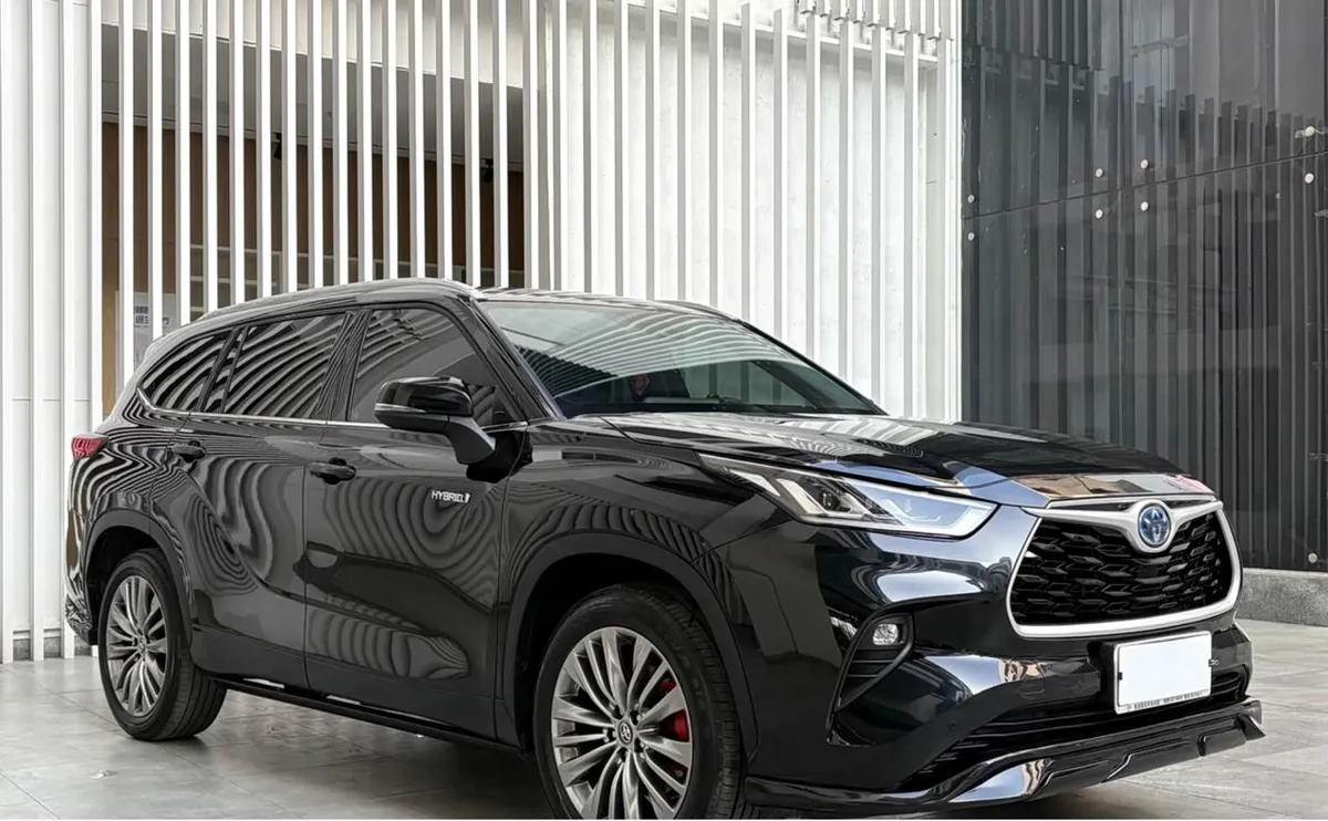 TOYOTA HIGHLANDER 2023