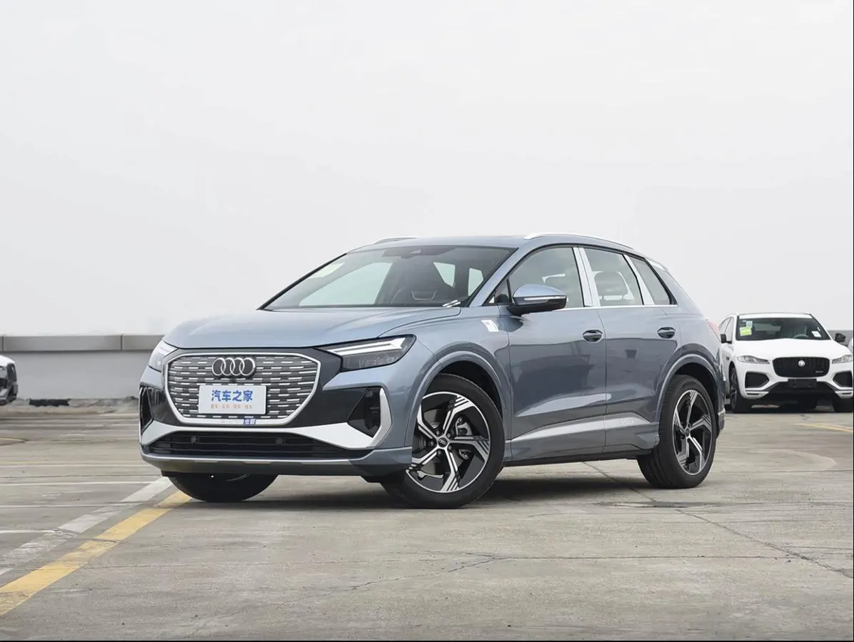 AUDI Q4 E-TRON МОДИФИКАЦИЯ 40 E-TRON МОЩНОСТЬЮ 204 Л.С. (310 Н М) С БАТАРЕЕЙ ЕМКОСТЬЮ 84.8 КВТ Ч (ЗАПАС ХОДА ДО 605 2024