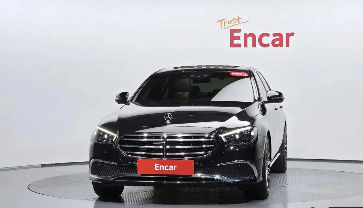 MERCEDES-BENZ W213 E250 EXCLUSIVE 2022