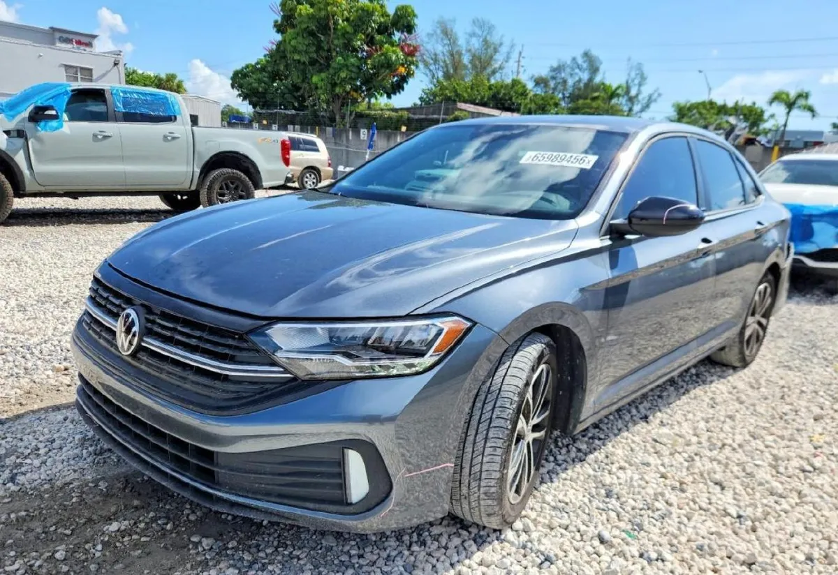 VOLKSWAGEN JETTA SPORT 2023